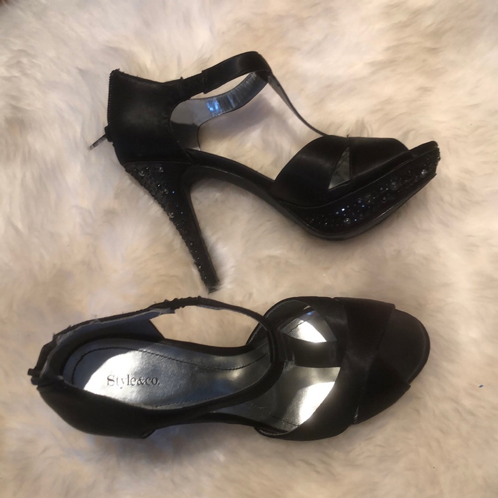 Black High Heels